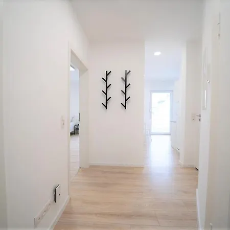 Apartmanhotel Dwk: Monteurhaus Bei Koblenz *
